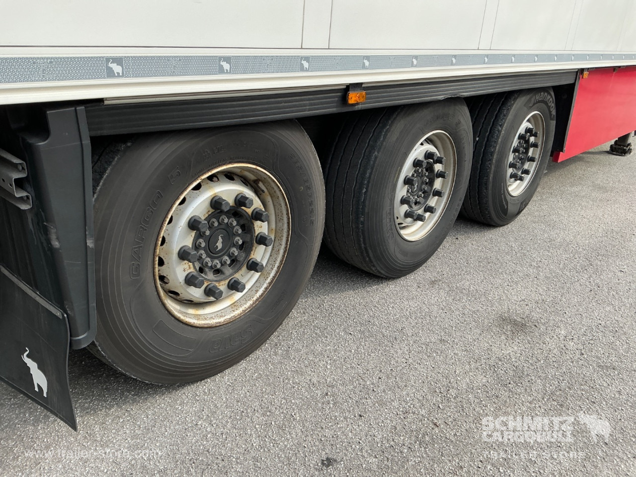 SCHMITZ Reefer Standard Double deck - Naczepa izotermiczna: zdjęcie 3 SCHMITZ Reefer Standard Double deck - Naczepa izotermiczna: zdjęcie 3