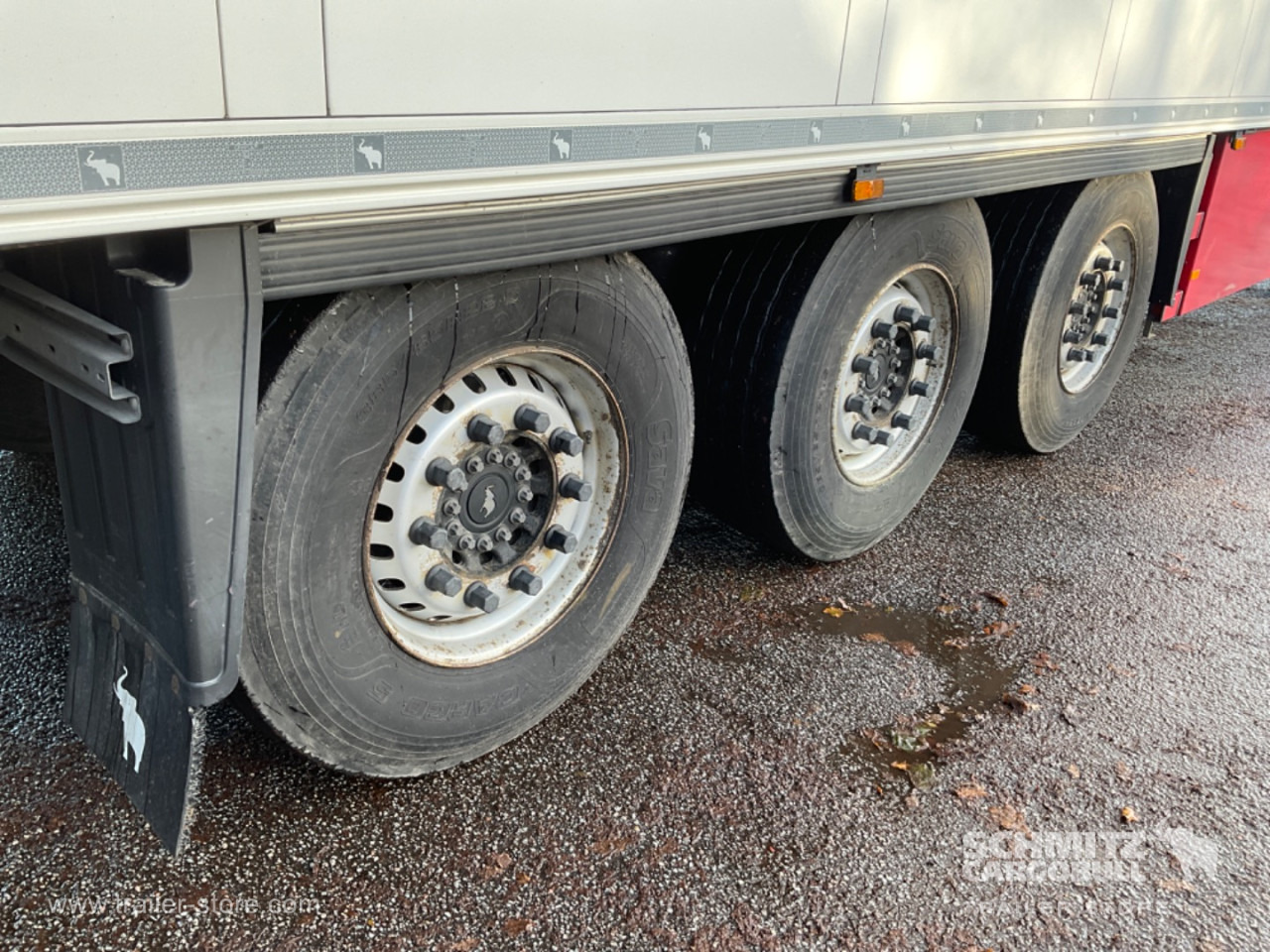 SCHMITZ Reefer Standard Double deck - Naczepa izotermiczna: zdjęcie 3 SCHMITZ Reefer Standard Double deck - Naczepa izotermiczna: zdjęcie 3