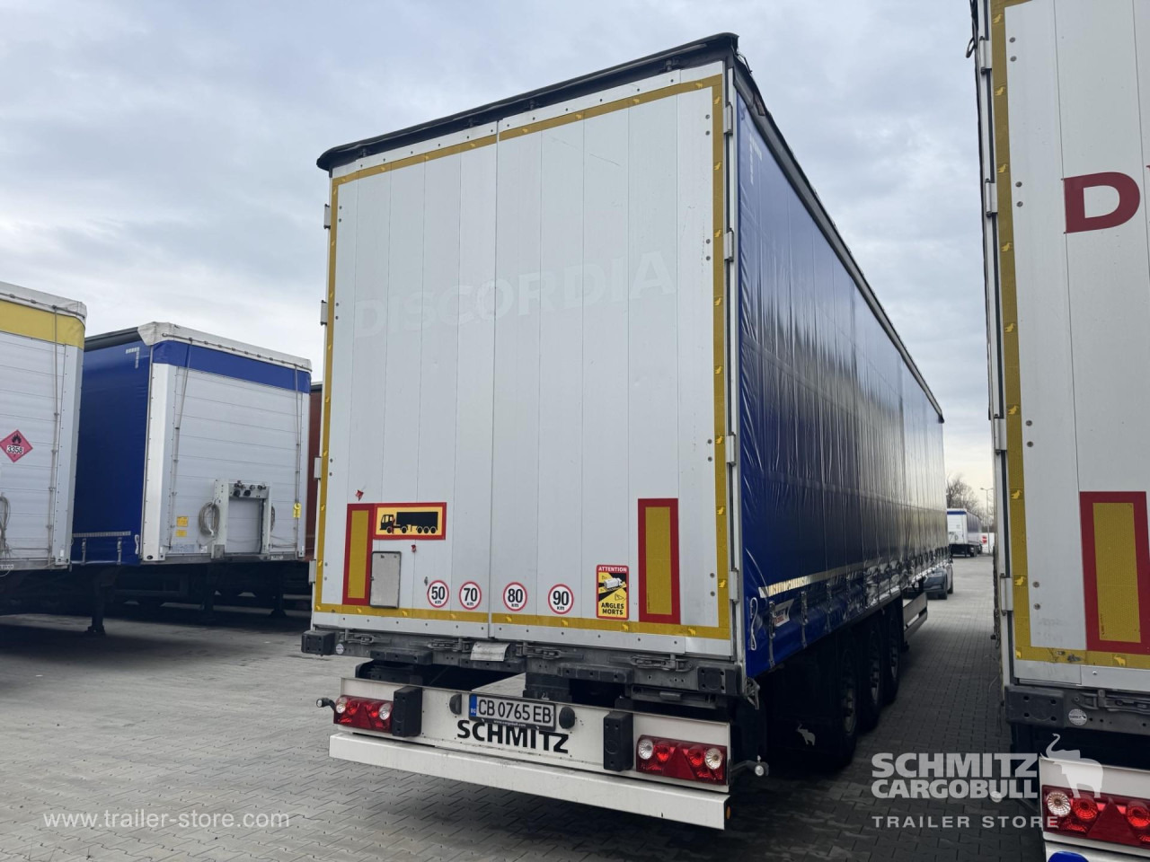 SCHMITZ Curtainsider Standard - Naczepa plandeka: zdjęcie 5 SCHMITZ Curtainsider Standard - Naczepa plandeka: zdjęcie 5