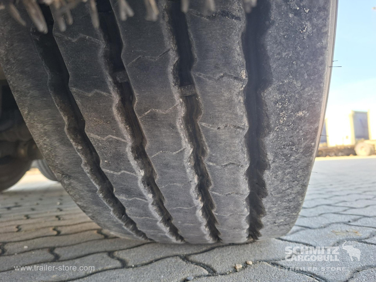 SCHMITZ Reefer Multitemp - Naczepa izotermiczna: zdjęcie 5 SCHMITZ Reefer Multitemp - Naczepa izotermiczna: zdjęcie 5