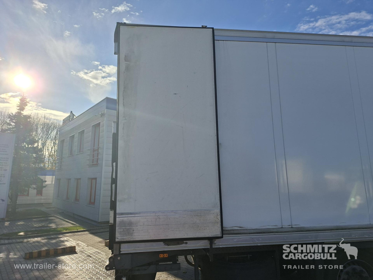 SCHMITZ Reefer Multitemp - Naczepa izotermiczna: zdjęcie 4 SCHMITZ Reefer Multitemp - Naczepa izotermiczna: zdjęcie 4