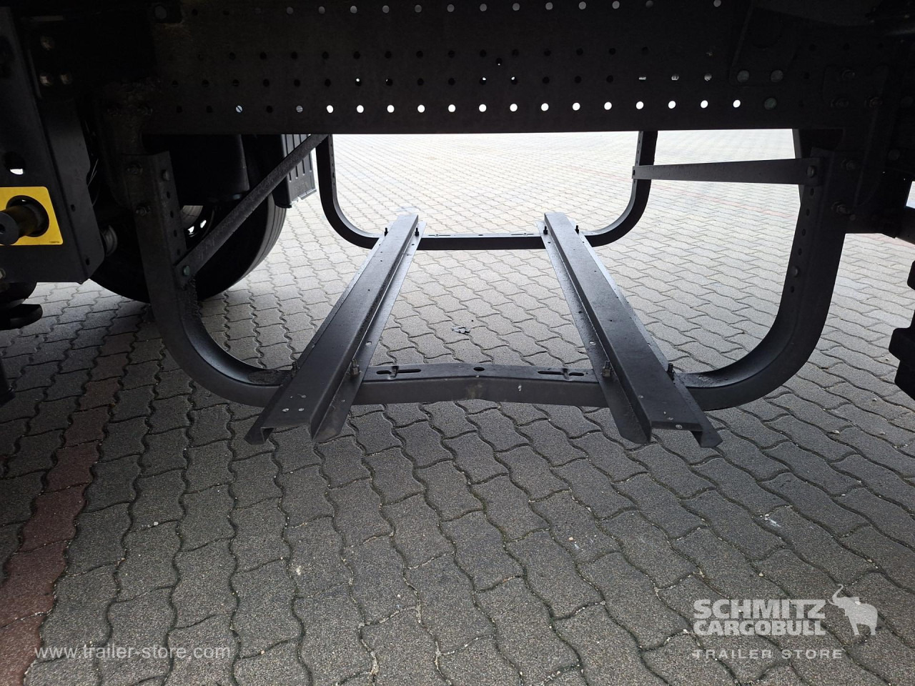 SCHMITZ Reefer Standard Double deck - Naczepa izotermiczna: zdjęcie 2 SCHMITZ Reefer Standard Double deck - Naczepa izotermiczna: zdjęcie 2