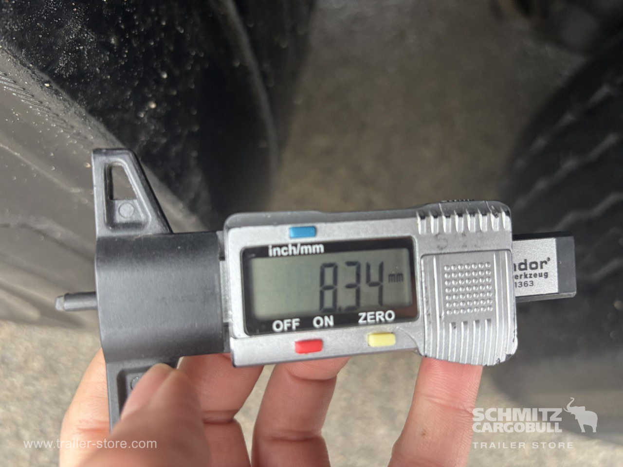 SCHMITZ Curtainsider Standard - Naczepa plandeka: zdjęcie 4 SCHMITZ Curtainsider Standard - Naczepa plandeka: zdjęcie 4