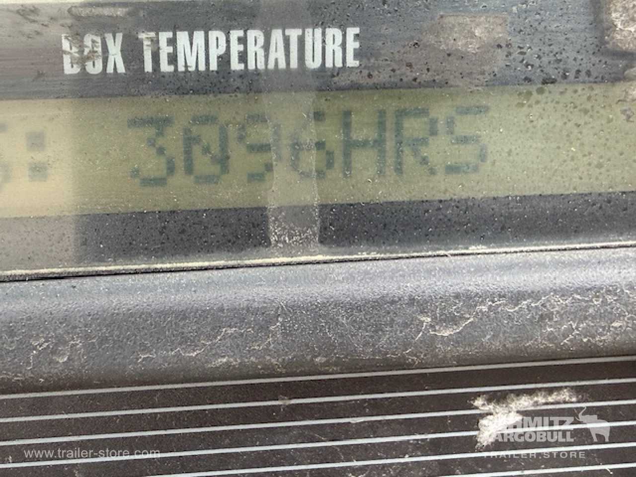 SCHMITZ Oplegger Vries Standard - Naczepa izotermiczna: zdjęcie 3 SCHMITZ Oplegger Vries Standard - Naczepa izotermiczna: zdjęcie 3