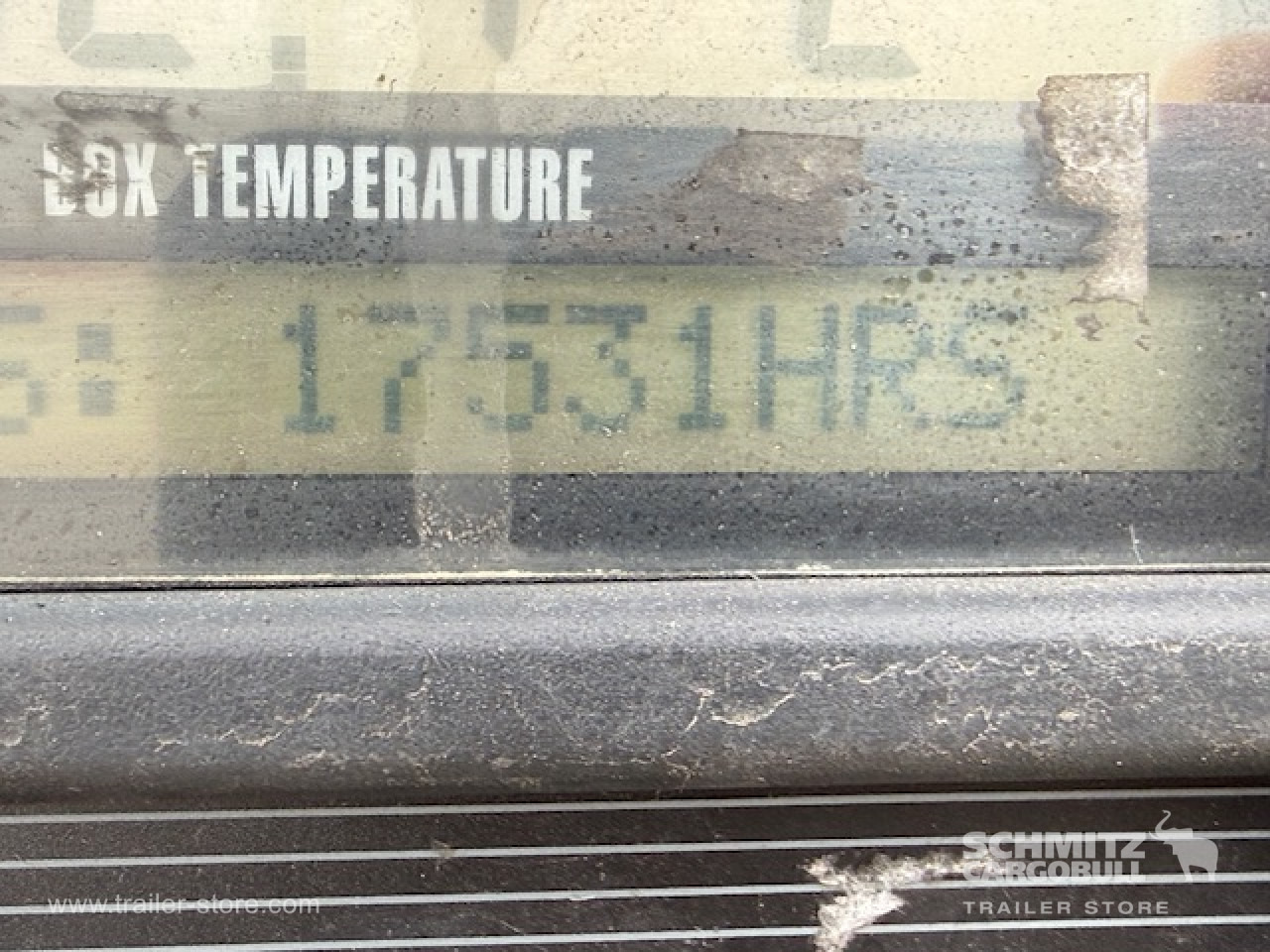 SCHMITZ Oplegger Vries Standard - Naczepa izotermiczna: zdjęcie 2 SCHMITZ Oplegger Vries Standard - Naczepa izotermiczna: zdjęcie 2