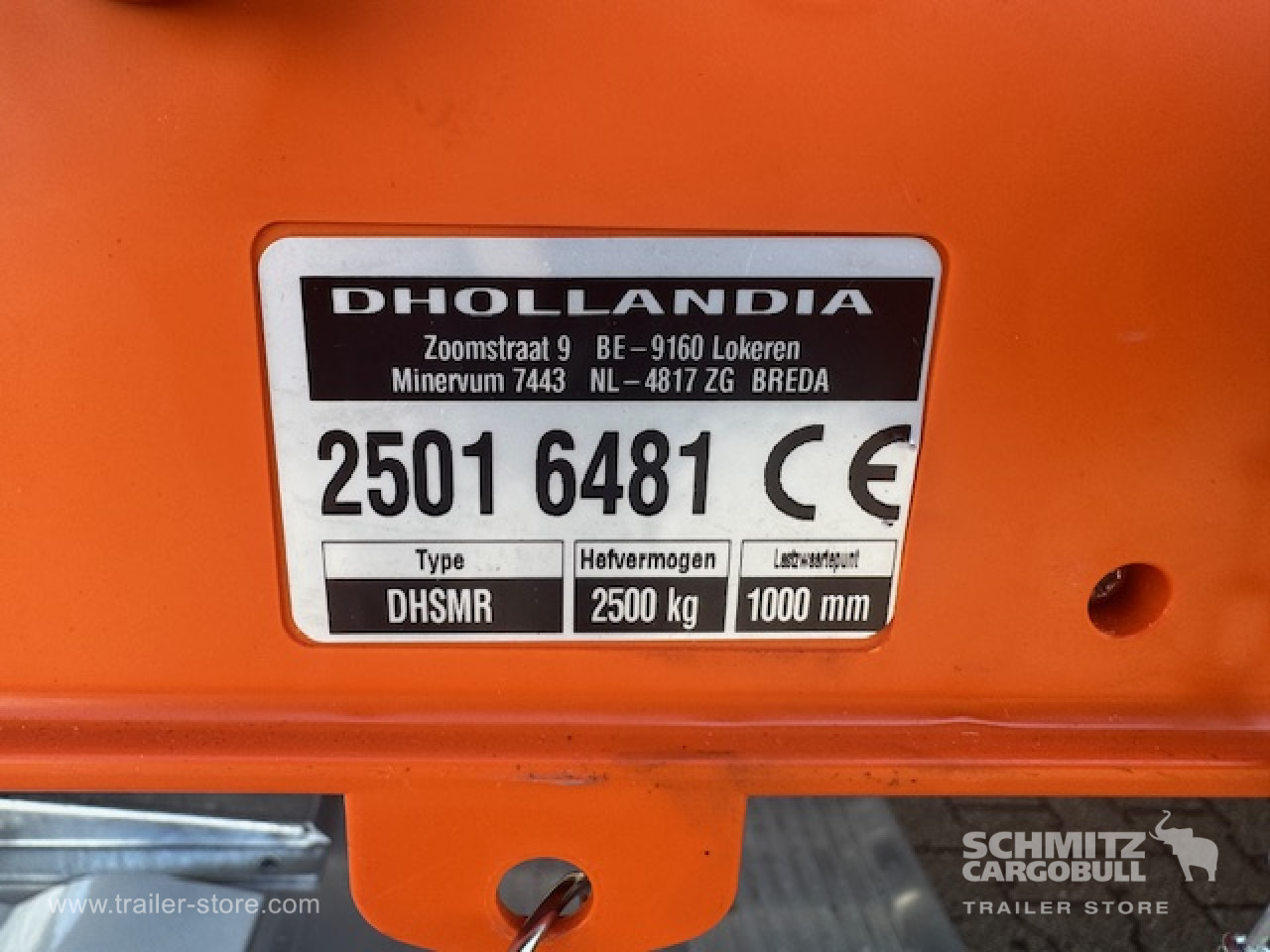 SCHMITZ Oplegger Vries Standard Taillift - Naczepa izotermiczna: zdjęcie 2 SCHMITZ Oplegger Vries Standard Taillift - Naczepa izotermiczna: zdjęcie 2