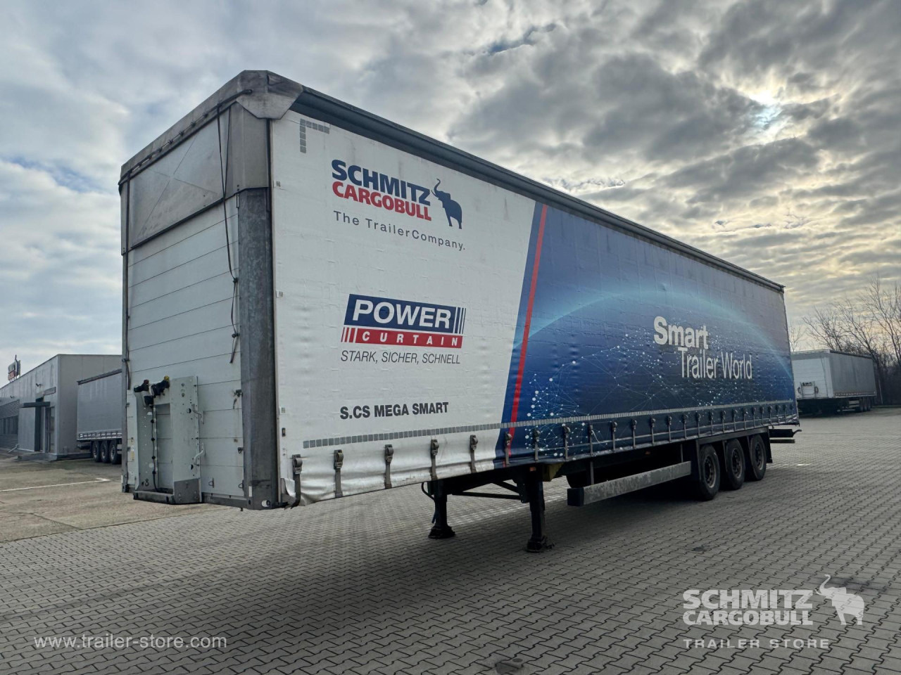 SCHMITZ Curtainsider Mega - Naczepa plandeka: zdjęcie 4 SCHMITZ Curtainsider Mega - Naczepa plandeka: zdjęcie 4