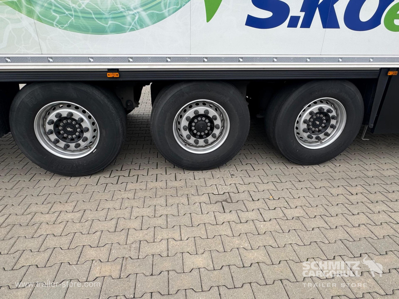 SCHMITZ Reefer Multitemp - Naczepa izotermiczna: zdjęcie 2 SCHMITZ Reefer Multitemp - Naczepa izotermiczna: zdjęcie 2