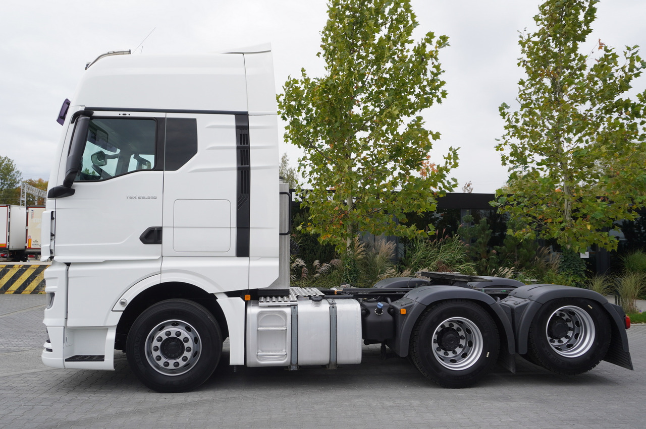 MAN TGX 28.510 6x2 / Sleeper cab / NEW tires / GVW 65 t - Ciągnik siodłowy: zdjęcie 2 MAN TGX 28.510 6x2 / Sleeper cab / NEW tires / GVW 65 t - Ciągnik siodłowy: zdjęcie 2