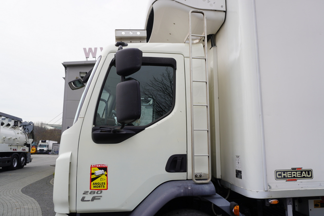 Samochód ciężarowy chłodnia DAF LF 280 E6 4x2 / Chereau 22 EPAL refrigerator / Multitemperatura / Thermoking T1200R: zdjęcie 15 Samochód ciężarowy chłodnia DAF LF 280 E6 4x2 / Chereau 22 EPAL refrigerator / Multitemperatura / Thermoking T1200R: zdjęcie 15
