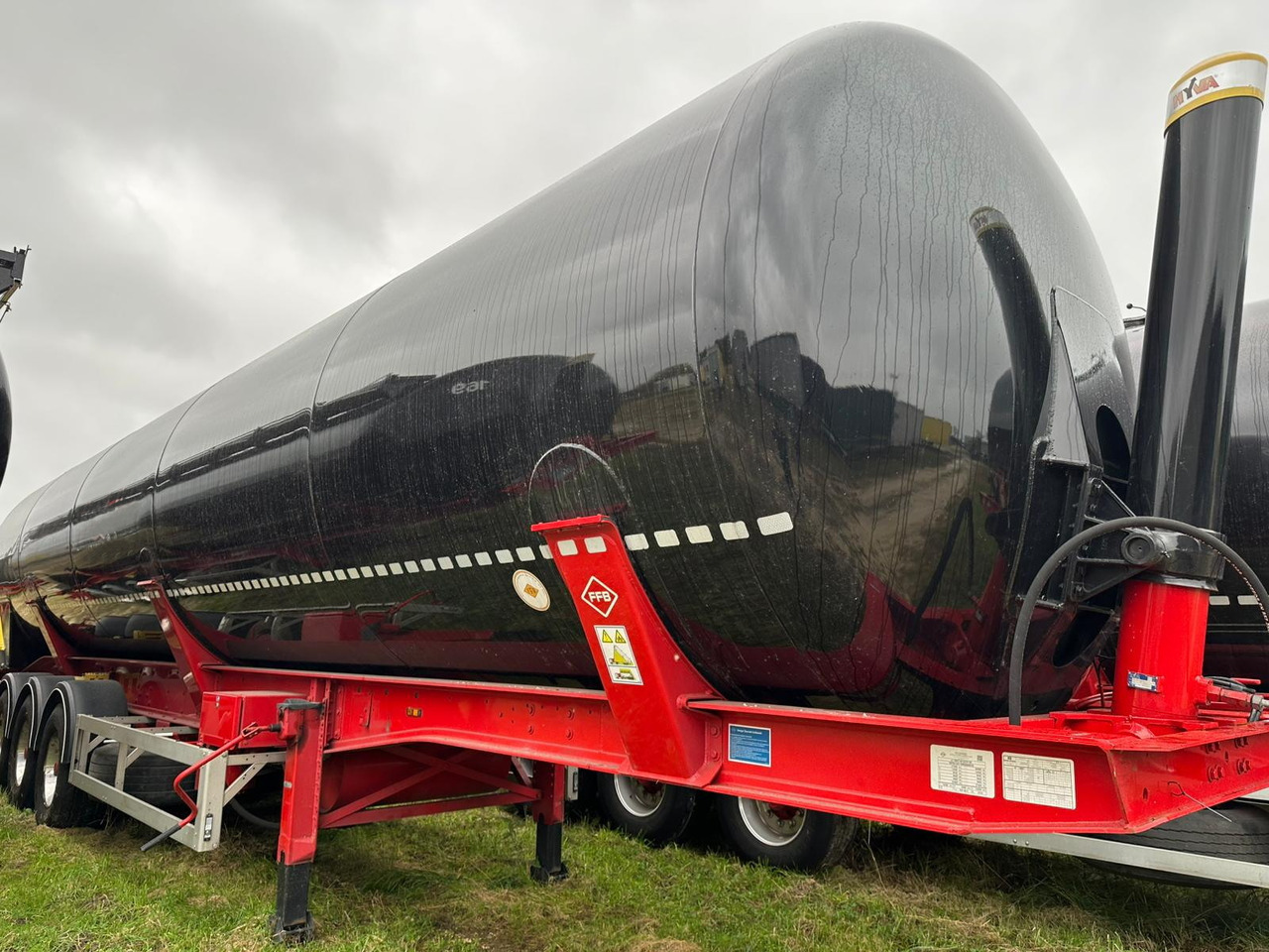 FELDBINDER 334C 15 A-1-1-40 Silo tank / 66 m3 / 2022 / 20 units - Naczepa silos: zdjęcie 3 FELDBINDER 334C 15 A-1-1-40 Silo tank / 66 m3 / 2022 / 20 units - Naczepa silos: zdjęcie 3