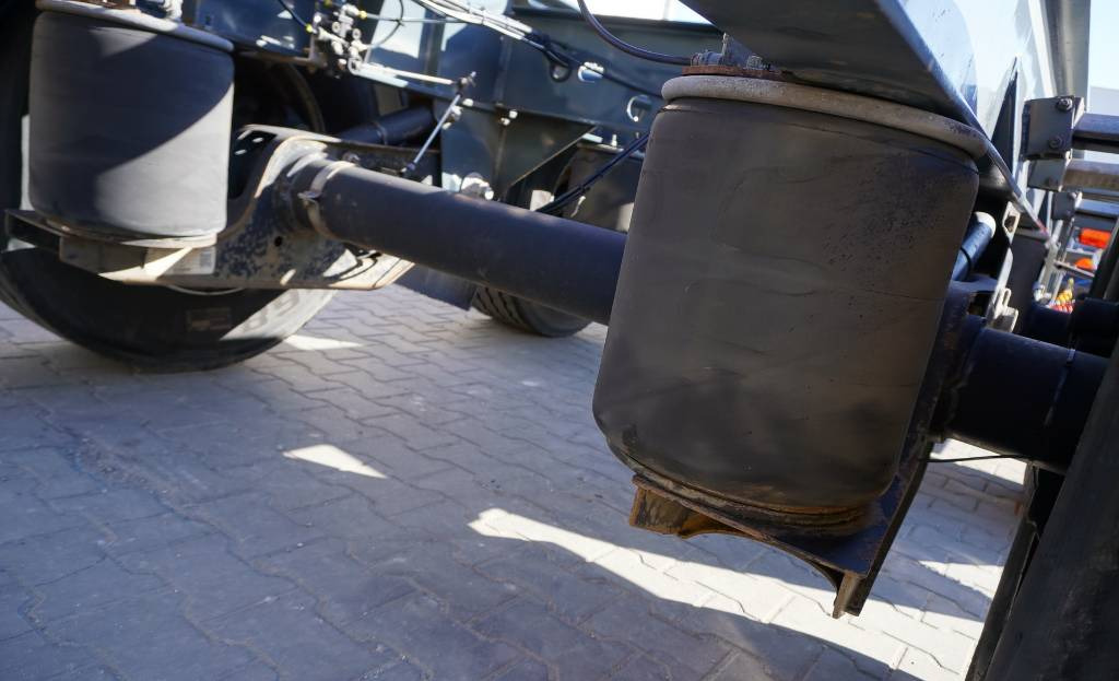 Fruehauf Trailer BDF (NEW) 6,000 km !!! - Przyczepa kontenerowiec/ System wymienny: zdjęcie 4 Fruehauf Trailer BDF (NEW) 6,000 km !!! - Przyczepa kontenerowiec/ System wymienny: zdjęcie 4