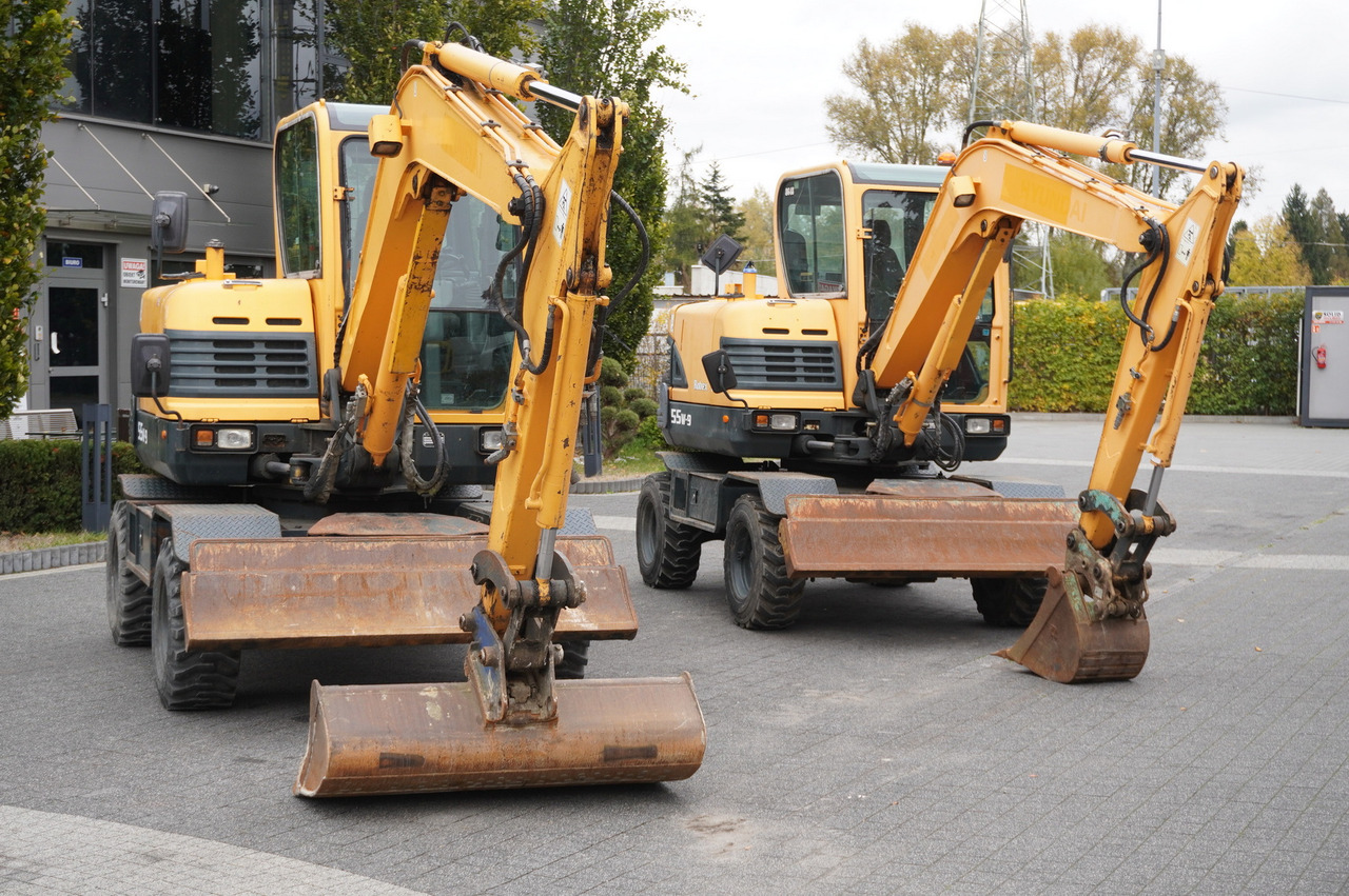 Hyundai Robex 55W-9 Wheeled Excavator 5.5t / 2pcs - Minikoparka: zdjęcie 5 Hyundai Robex 55W-9 Wheeled Excavator 5.5t / 2pcs - Minikoparka: zdjęcie 5