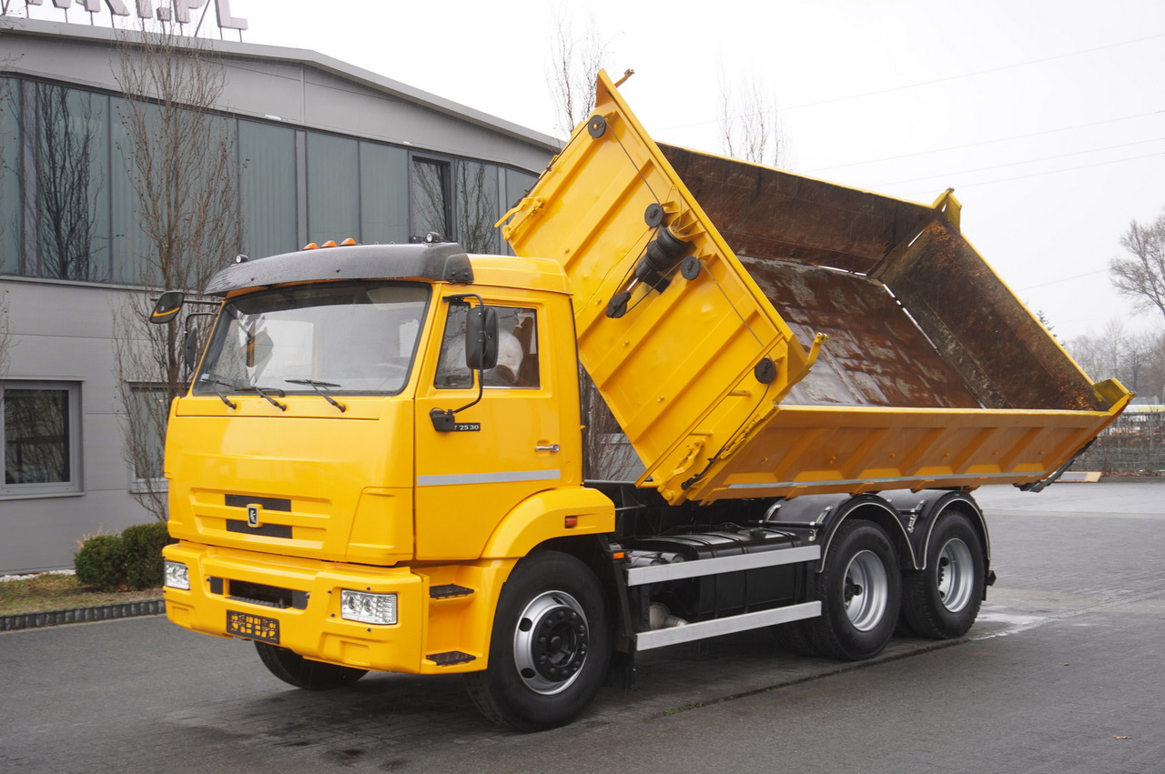 KAMAZ T2530 E5 6×4 / 3-sided tipper - Wywrotka, Samochod ciężarowy z HDS: zdjęcie 2 KAMAZ T2530 E5 6×4 / 3-sided tipper - Wywrotka, Samochod ciężarowy z HDS: zdjęcie 2