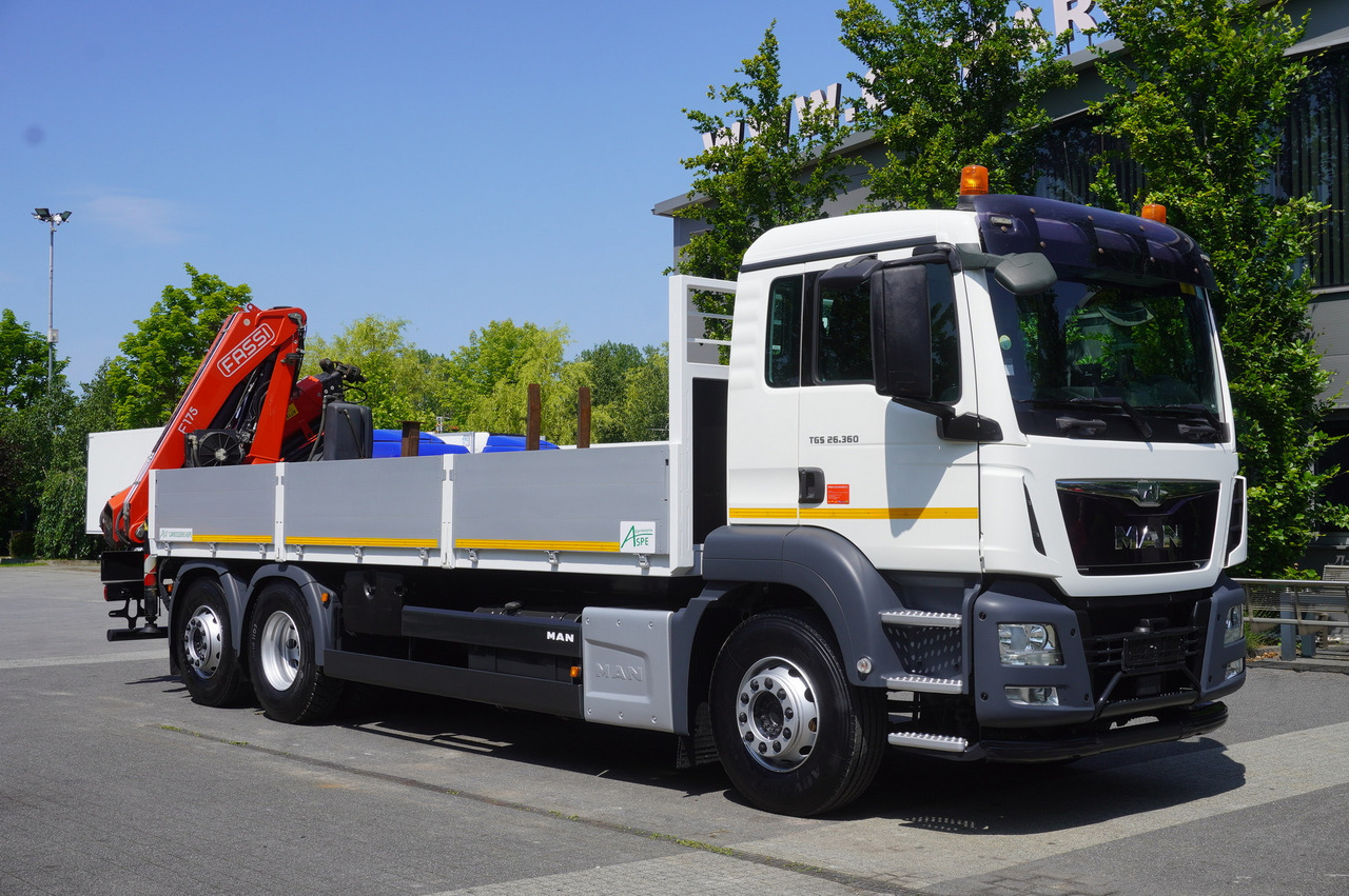 MAN TGS 26.360 Flatbed / Fassi F175 7.7 T / steered 3rd axle - Samochod ciężarowy z HDS: zdjęcie 2 MAN TGS 26.360 Flatbed / Fassi F175 7.7 T / steered 3rd axle - Samochod ciężarowy z HDS: zdjęcie 2