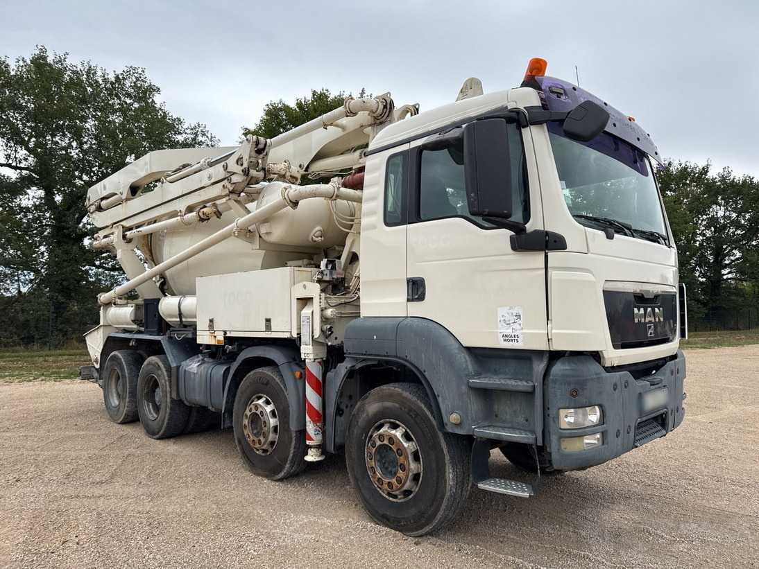 MAN TGS 32.400 8x4 Concrete Mixer Pump truck / 426 MTH !!! / 18 meters - Pompa do betonu: zdjęcie 4 MAN TGS 32.400 8x4 Concrete Mixer Pump truck / 426 MTH !!! / 18 meters - Pompa do betonu: zdjęcie 4
