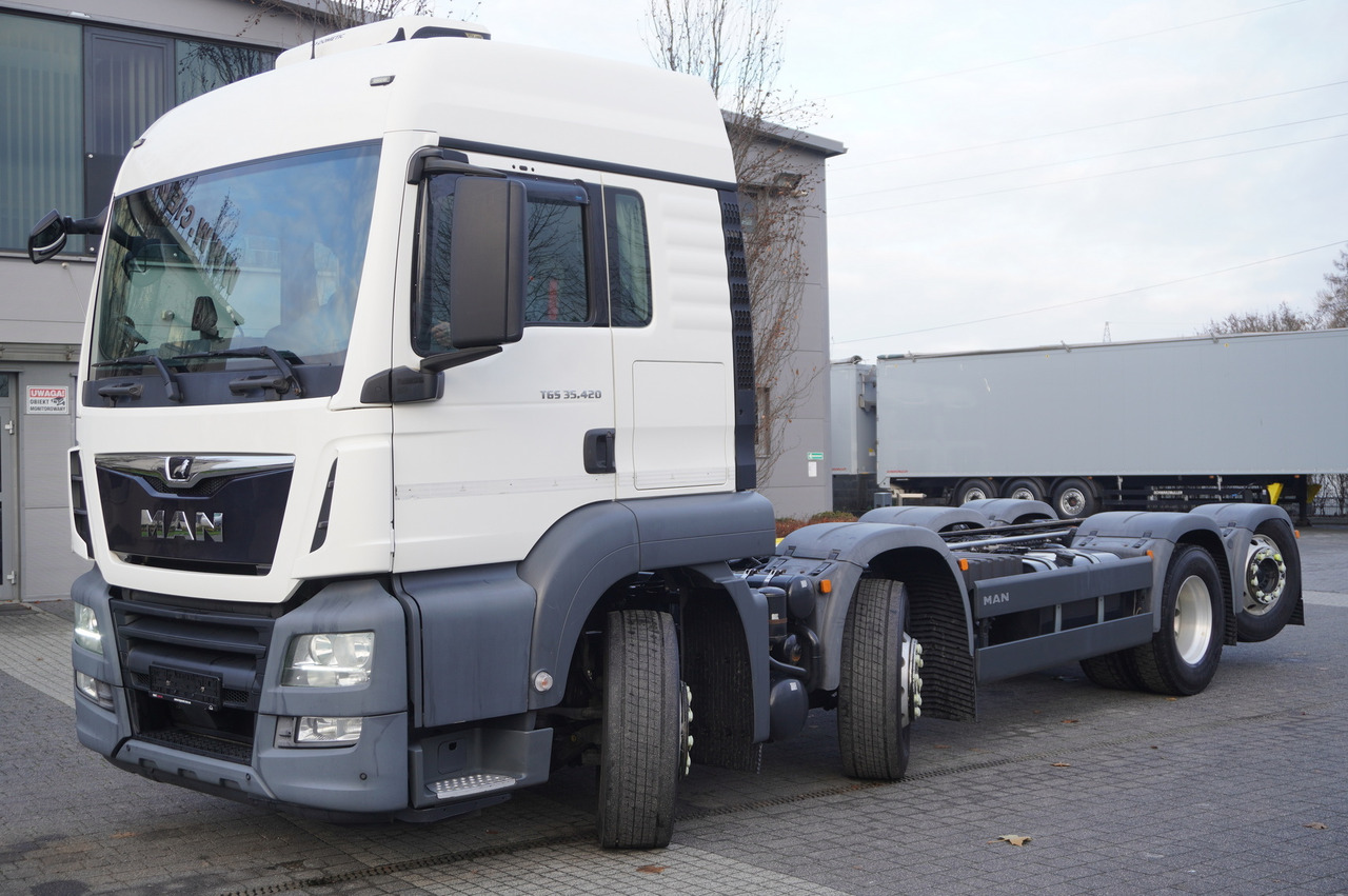 MAN TGS 35.420 8×2 / Chassis 6.4 m / 3 steered axles / 2 units - Samochód ciężarowe pod zabudowę: zdjęcie 5 MAN TGS 35.420 8×2 / Chassis 6.4 m / 3 steered axles / 2 units - Samochód ciężarowe pod zabudowę: zdjęcie 5