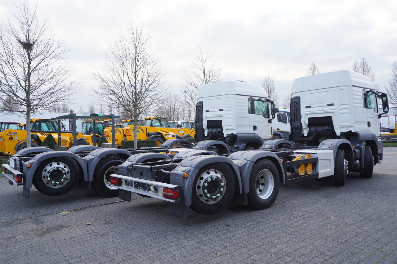MAN TGS 35.420 8×2 / Chassis 6.4 m / 3 steered axles - Samochod ciężarowy z HDS: zdjęcie 3 MAN TGS 35.420 8×2 / Chassis 6.4 m / 3 steered axles - Samochod ciężarowy z HDS: zdjęcie 3