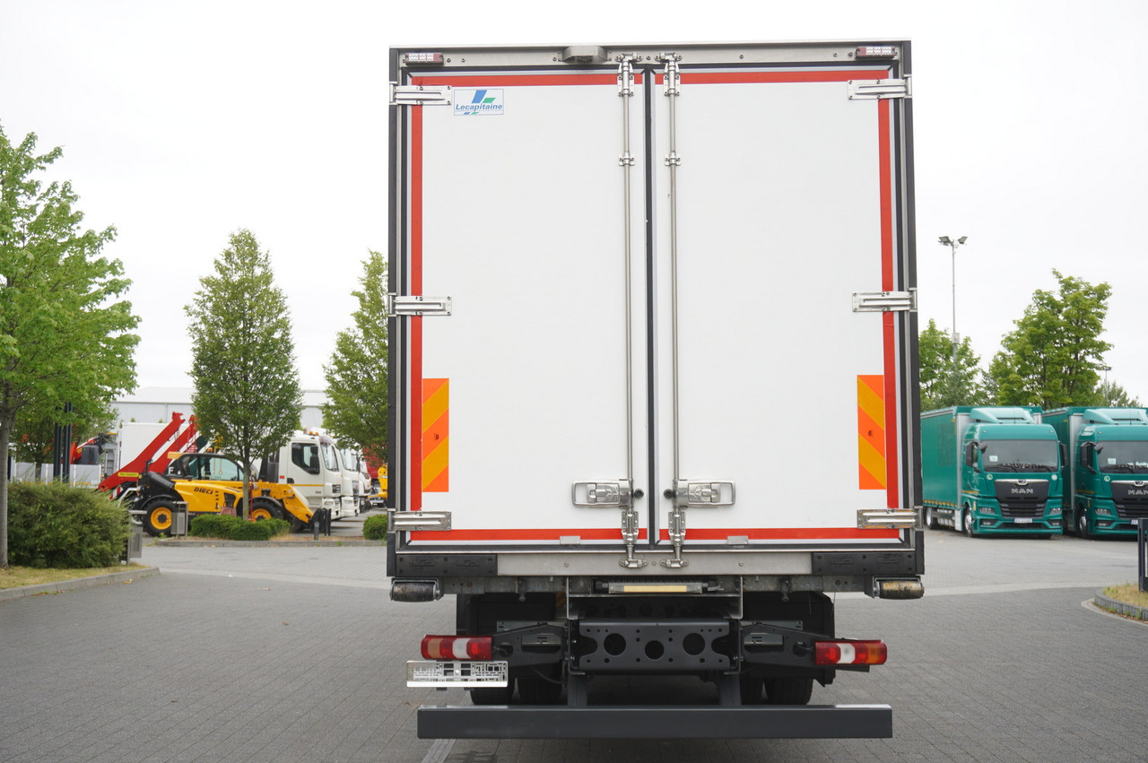 MERCEDES-BENZ Actros 1824 / Refrigerator 22 EPAL / Carrier Supra 950 / Sleeping cabin - Samochód ciężarowy chłodnia: zdjęcie 4 MERCEDES-BENZ Actros 1824 / Refrigerator 22 EPAL / Carrier Supra 950 / Sleeping cabin - Samochód ciężarowy chłodnia: zdjęcie 4