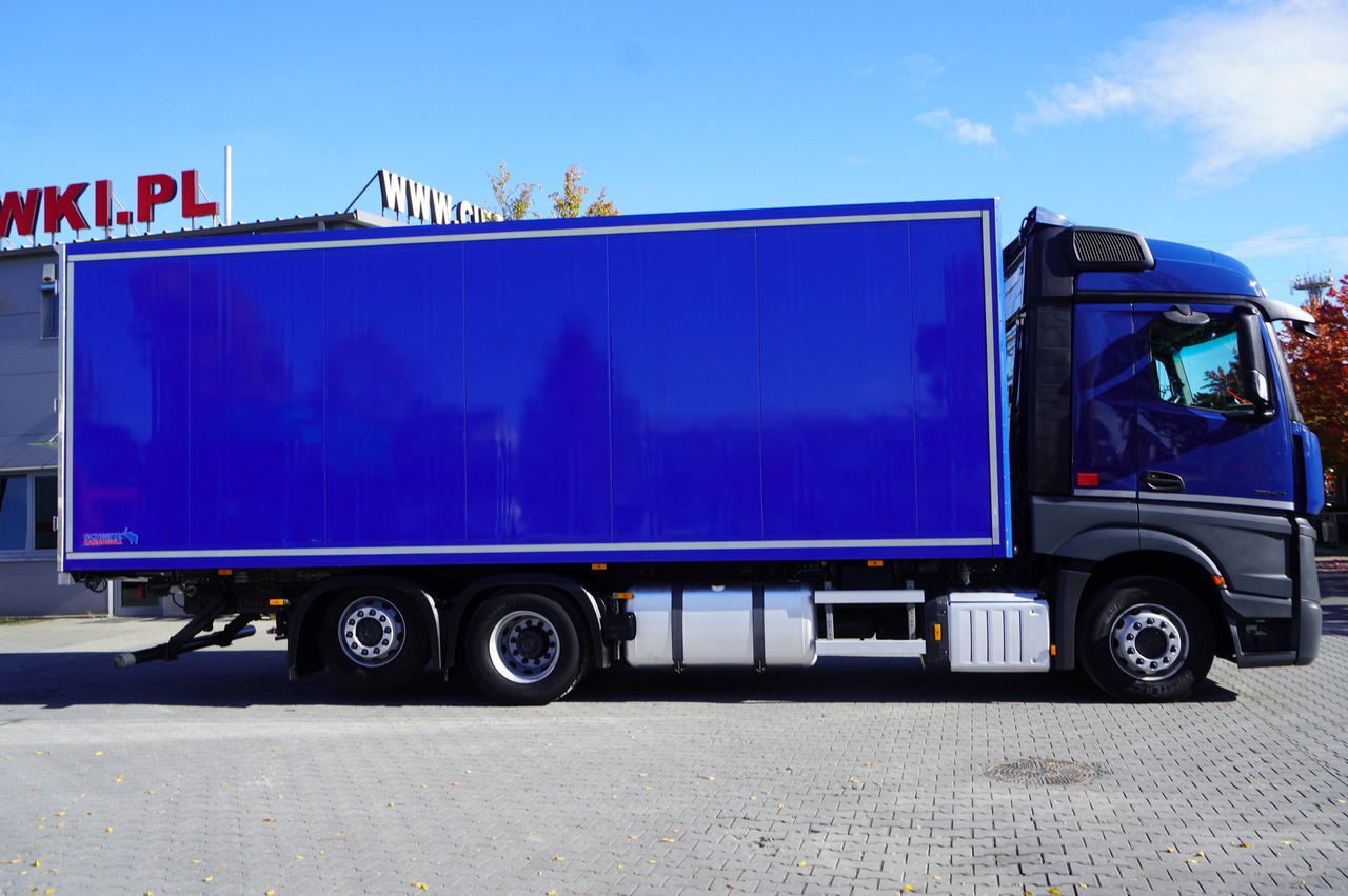MERCEDES-BENZ Actros 2548 MP5 6×2 / Schmitz 19 EPAL refrigerator / 2023 - Samochód ciężarowy chłodnia: zdjęcie 2 MERCEDES-BENZ Actros 2548 MP5 6×2 / Schmitz 19 EPAL refrigerator / 2023 - Samochód ciężarowy chłodnia: zdjęcie 2