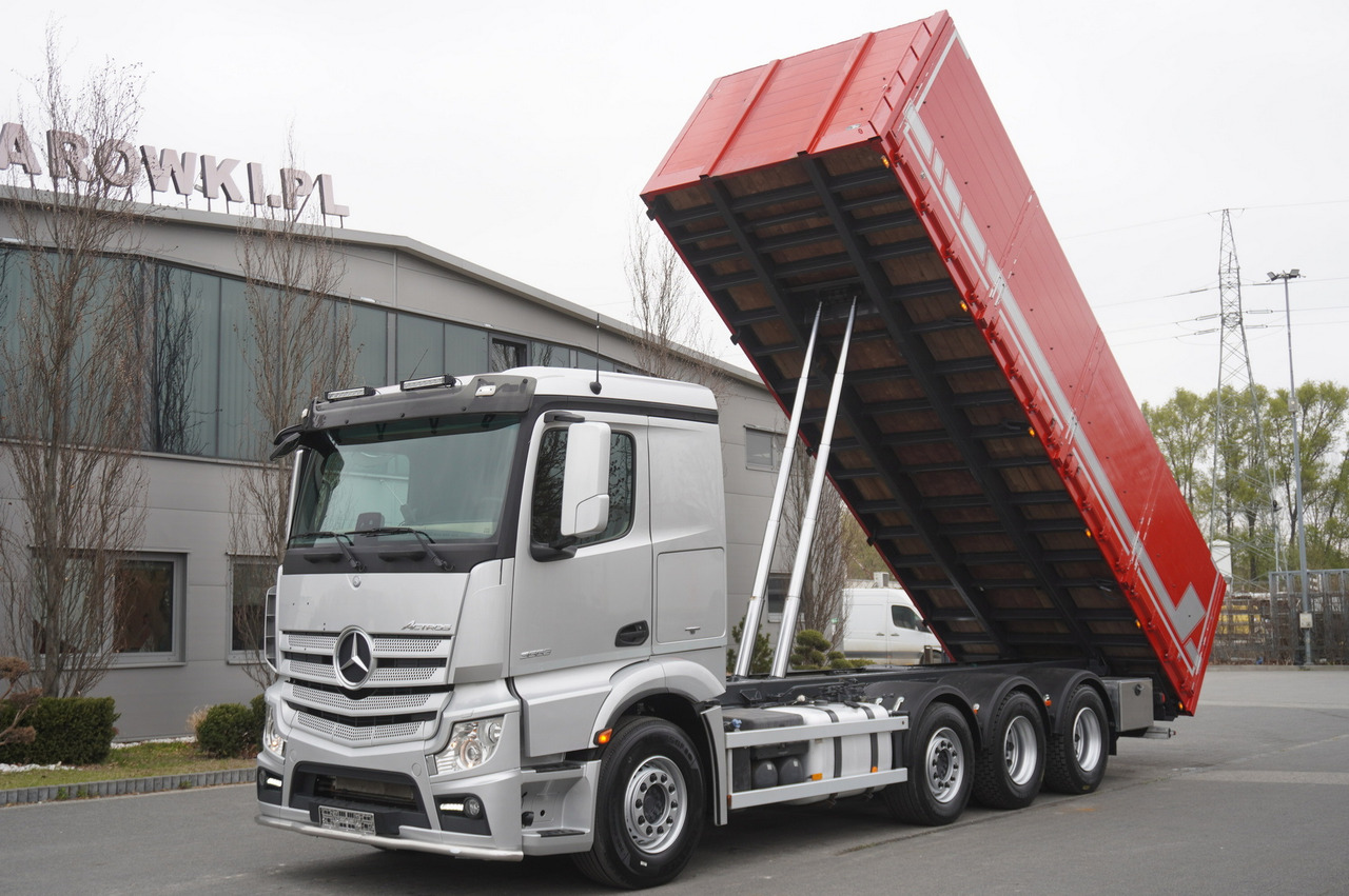 MERCEDES-BENZ Actros 3563 8x4 / Tipper for grain 20 t load capacity - Wywrotka: zdjęcie 1 MERCEDES-BENZ Actros 3563 8x4 / Tipper for grain 20 t load capacity - Wywrotka: zdjęcie 1