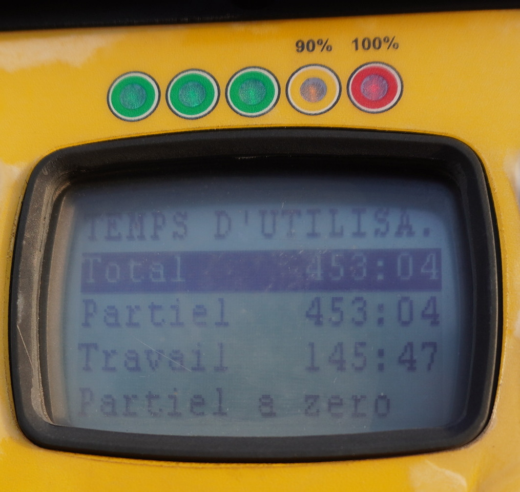 RENAULT RENAULT C320 P 4x2 / FASSI crane 6 T / 140 MTH!!! / range 10 m / Flatbed 15 EPAL / 52 tho. km!!! - Samochód ciężarowy skrzyniowy/ Platforma, Samochod ciężarowy z HDS: zdjęcie 2 RENAULT RENAULT C320 P 4x2 / FASSI crane 6 T / 140 MTH!!! / range 10 m / Flatbed 15 EPAL / 52 tho. km!!! - Samochód ciężarowy skrzyniowy/ Platforma, Samochod ciężarowy z HDS: zdjęcie 2