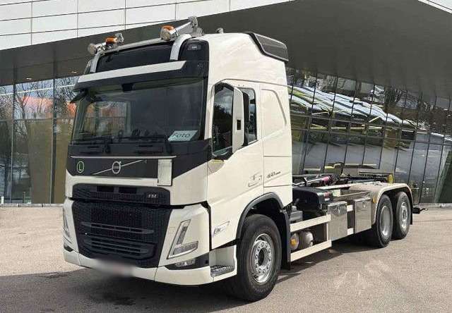 VOLVO FM 460 6X2*4 / HIAB ULT21S61 hooklift / 50 tho. km! / 2022 - Ciężarówka hakowiec: zdjęcie 1 VOLVO FM 460 6X2*4 / HIAB ULT21S61 hooklift / 50 tho. km! / 2022 - Ciężarówka hakowiec: zdjęcie 1
