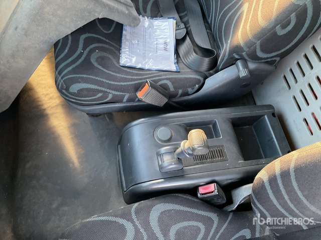 2010 Iveco Eurocargo 75E18 4x2 Van Truck - Samochód ciężarowy furgon: zdjęcie 5 2010 Iveco Eurocargo 75E18 4x2 Van Truck - Samochód ciężarowy furgon: zdjęcie 5