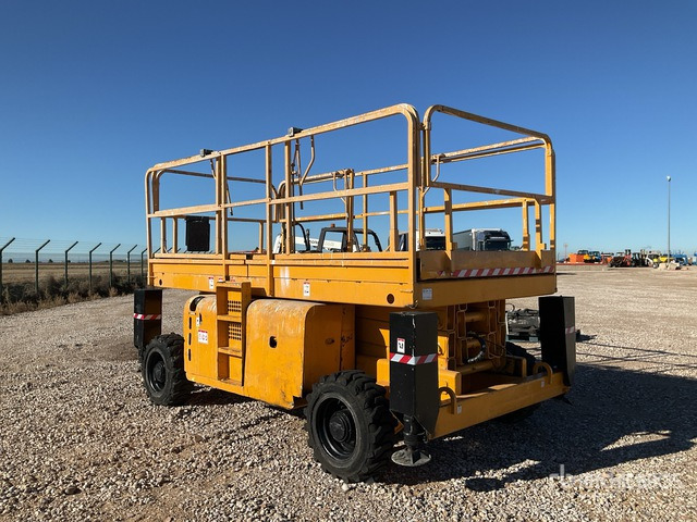 2011 Haulotte H12SX Scissor Lift - Podnośnik nożycowy: zdjęcie 3 2011 Haulotte H12SX Scissor Lift - Podnośnik nożycowy: zdjęcie 3