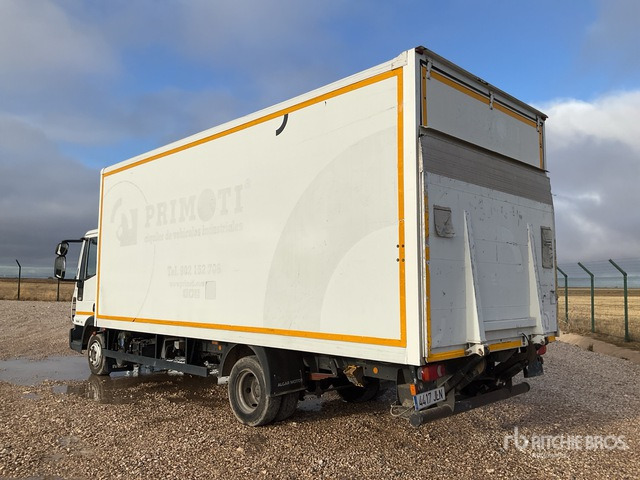 2012 Iveco Eurocargo 75E18 4x2 Van Truck - Samochód ciężarowy furgon: zdjęcie 2 2012 Iveco Eurocargo 75E18 4x2 Van Truck - Samochód ciężarowy furgon: zdjęcie 2