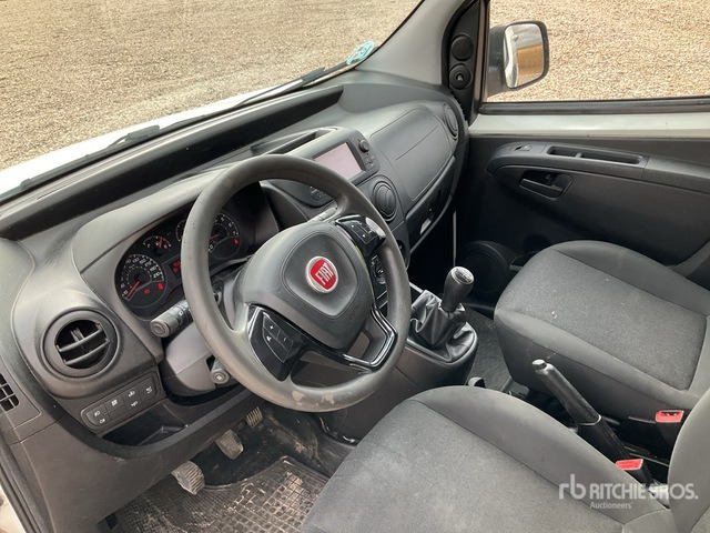 2019 Fiat Fiorino Service Cargo Van - Samochód dostawczy: zdjęcie 5 2019 Fiat Fiorino Service Cargo Van - Samochód dostawczy: zdjęcie 5