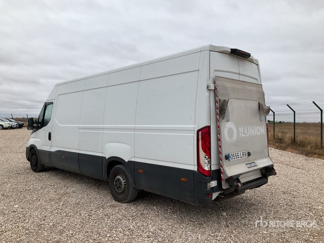 2021 Iveco Daily 35S18 Cargo Van - Samochód dostawczy: zdjęcie 2 2021 Iveco Daily 35S18 Cargo Van - Samochód dostawczy: zdjęcie 2