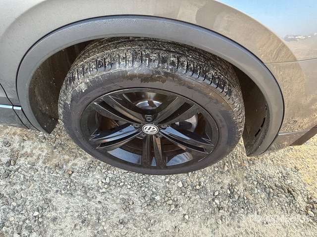 2021 Volkswagen Tiguan ALLSPACE 2.0 TDI SCR 147KW ADVA ... SUV - SUV: zdjęcie 4 2021 Volkswagen Tiguan ALLSPACE 2.0 TDI SCR 147KW ADVA ... SUV - SUV: zdjęcie 4