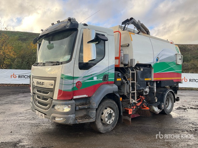 2021 DAF LF230 LA Sweeper Truck - Zamiatarka uliczna: zdjęcie 3 2021 DAF LF230 LA Sweeper Truck - Zamiatarka uliczna: zdjęcie 3