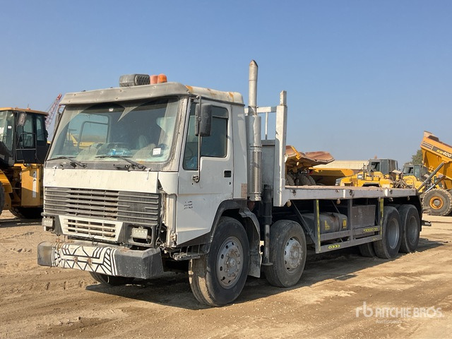 1997 Volvo FH 8x4 Twin-Steer Flatbed Truck - Samochód ciężarowy skrzyniowy/ Platforma: zdjęcie 1 1997 Volvo FH 8x4 Twin-Steer Flatbed Truck - Samochód ciężarowy skrzyniowy/ Platforma: zdjęcie 1