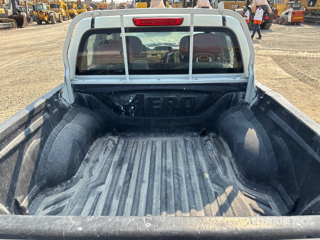 2008 Isuzu D-Max 4x2 Crew Cab Pickup - Pick-up: zdjęcie 4 2008 Isuzu D-Max 4x2 Crew Cab Pickup - Pick-up: zdjęcie 4