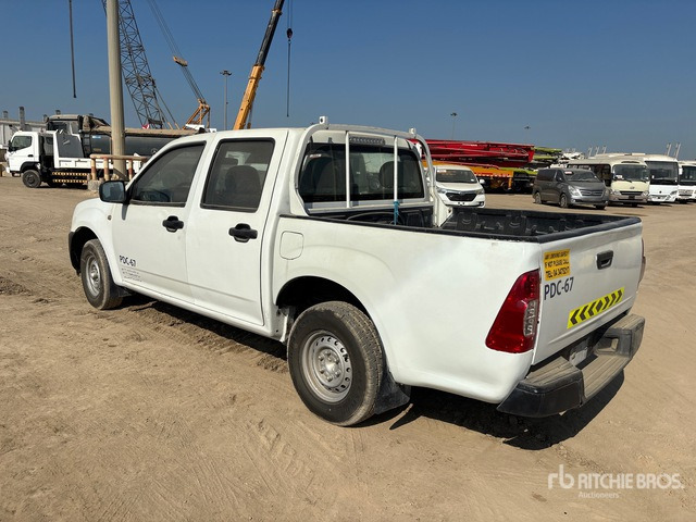 2008 Isuzu D-Max 4x2 Crew Cab Pickup - Pick-up: zdjęcie 2 2008 Isuzu D-Max 4x2 Crew Cab Pickup - Pick-up: zdjęcie 2