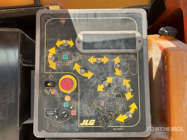 2010 JLG 800AJ 4WD Diesel Articulating Boom Lift - Podnośnik przegubowy: zdjęcie 5 2010 JLG 800AJ 4WD Diesel Articulating Boom Lift - Podnośnik przegubowy: zdjęcie 5