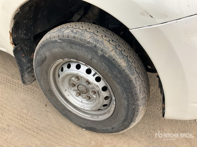 2016 Mitsubishi L200 4x4 Crew Cab Pickup - Pick-up: zdjęcie 5 2016 Mitsubishi L200 4x4 Crew Cab Pickup - Pick-up: zdjęcie 5