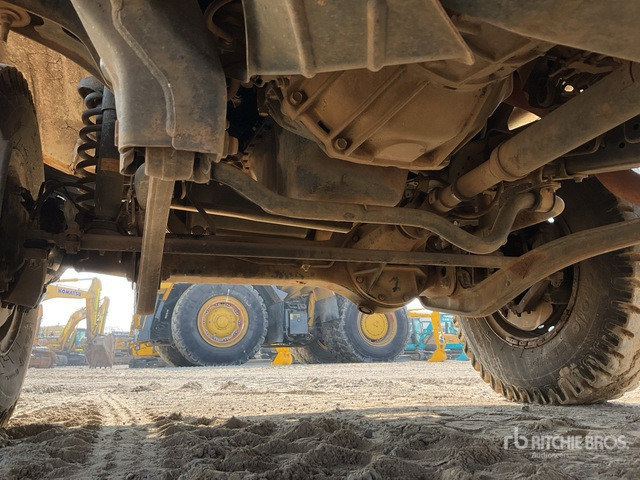 2018 Toyota Land Cruiser 78R 4x4 SUV - SUV: zdjęcie 5 2018 Toyota Land Cruiser 78R 4x4 SUV - SUV: zdjęcie 5