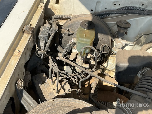 2018 Toyota Land Cruiser 78R 4x4 SUV - SUV: zdjęcie 4 2018 Toyota Land Cruiser 78R 4x4 SUV - SUV: zdjęcie 4