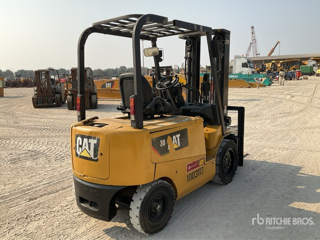 2019 Cat EP30CA1 3 ton Electric Forklift - Wózek widłowy elektryczny: zdjęcie 3 2019 Cat EP30CA1 3 ton Electric Forklift - Wózek widłowy elektryczny: zdjęcie 3