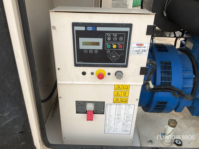 2021 FG Wilson P375-5 375 kVA Skid-Mounted Generator Set - Generator budowlany: zdjęcie 4 2021 FG Wilson P375-5 375 kVA Skid-Mounted Generator Set - Generator budowlany: zdjęcie 4