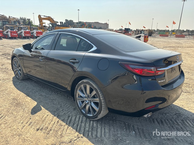 2021 Mazda Automobile - Samochód osobowy: zdjęcie 2 2021 Mazda Automobile - Samochód osobowy: zdjęcie 2