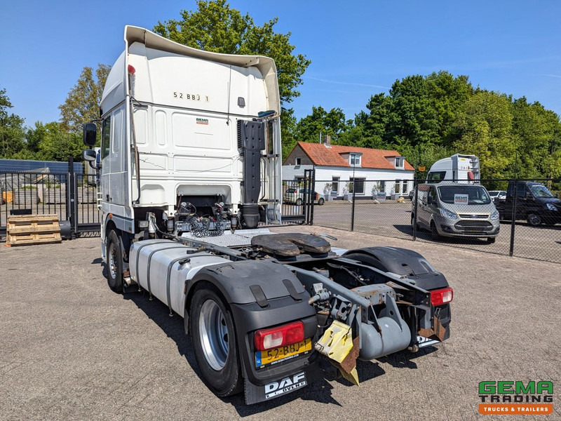 DAF FT XF105.460 4x2 Superspacecab Euro5 EEV - Retarder - Dubbele tanks - Ciągnik siodłowy: zdjęcie 4 DAF FT XF105.460 4x2 Superspacecab Euro5 EEV - Retarder - Dubbele tanks - Ciągnik siodłowy: zdjęcie 4