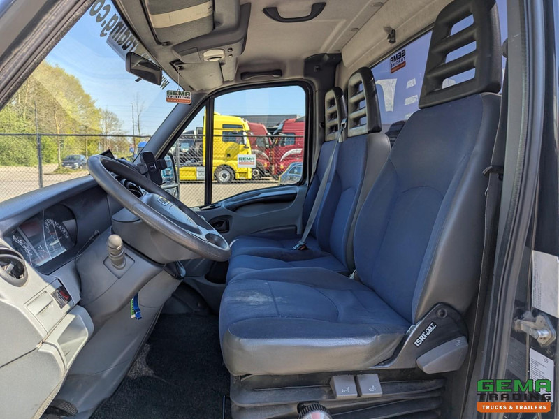 Iveco 35C18/T 4x2 Euro4 - BE-Trekker - 3-Zits - Luchthoorns - NAP - Ciągnik siodłowy: zdjęcie 5 Iveco 35C18/T 4x2 Euro4 - BE-Trekker - 3-Zits - Luchthoorns - NAP - Ciągnik siodłowy: zdjęcie 5