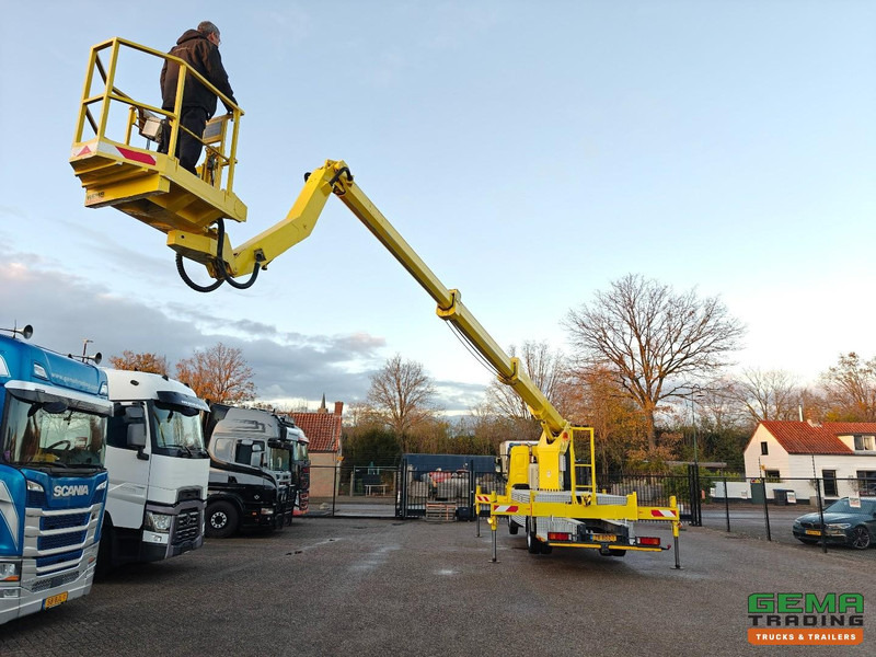 DAF LF 180 FA 4x2 Dagcab Euro6A - T225 Ruthman - Hoogwerker- 101.534km - 04/2026 APK - Samochód ciężarowy: zdjęcie 3 DAF LF 180 FA 4x2 Dagcab Euro6A - T225 Ruthman - Hoogwerker- 101.534km - 04/2026 APK - Samochód ciężarowy: zdjęcie 3