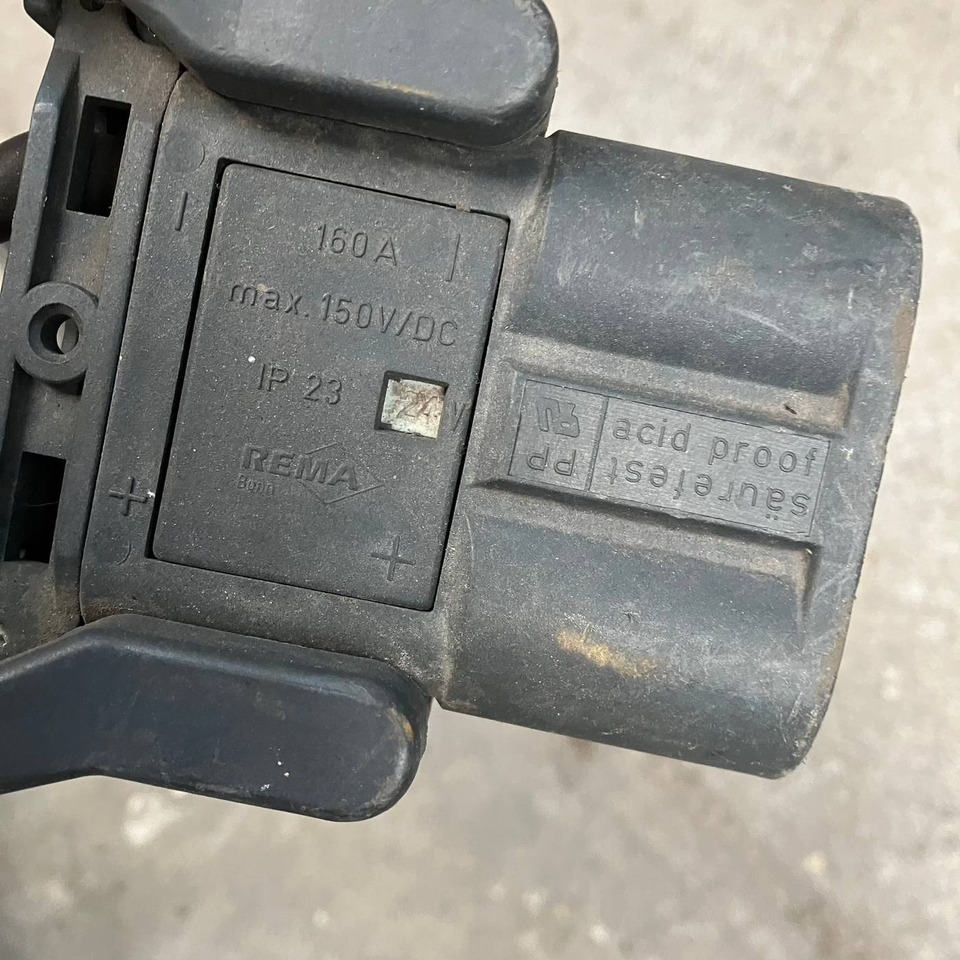 Benning 24V/50A Tebetron - Części zamienne do Urządzeń transportu wewnętrznego: zdjęcie 4 Benning 24V/50A Tebetron - Części zamienne do Urządzeń transportu wewnętrznego: zdjęcie 4