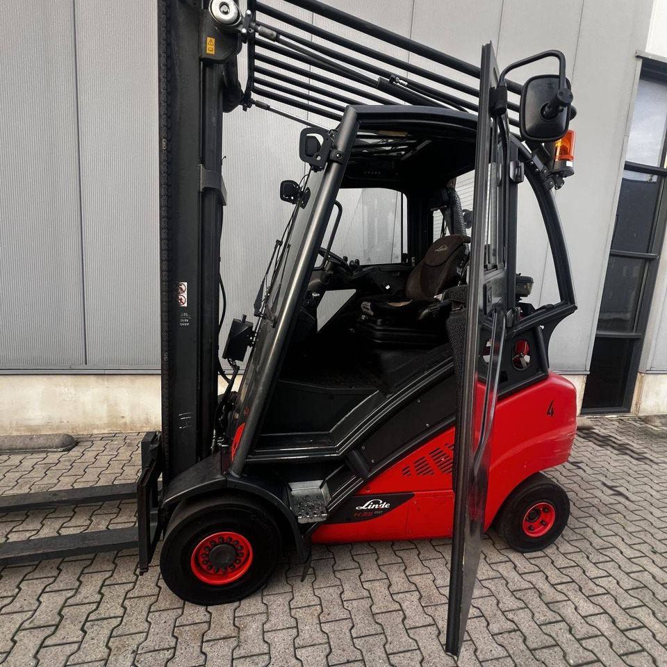 Linde H35T (393-02) EVO - Wózek widłowy gazowy: zdjęcie 5 Linde H35T (393-02) EVO - Wózek widłowy gazowy: zdjęcie 5