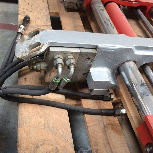 Dürwen Fork positioner with Shaft guidance sideshift - Osprzęt: zdjęcie 5 Dürwen Fork positioner with Shaft guidance sideshift - Osprzęt: zdjęcie 5